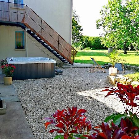 Gite Dans Une Ambiance Vegetale Avec Spa Privatif Jazennes Экстерьер фото