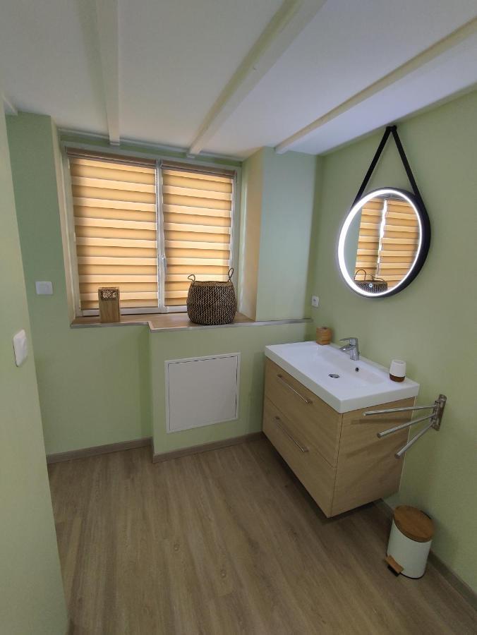 Gite Dans Une Ambiance Vegetale Avec Spa Privatif Jazennes Экстерьер фото