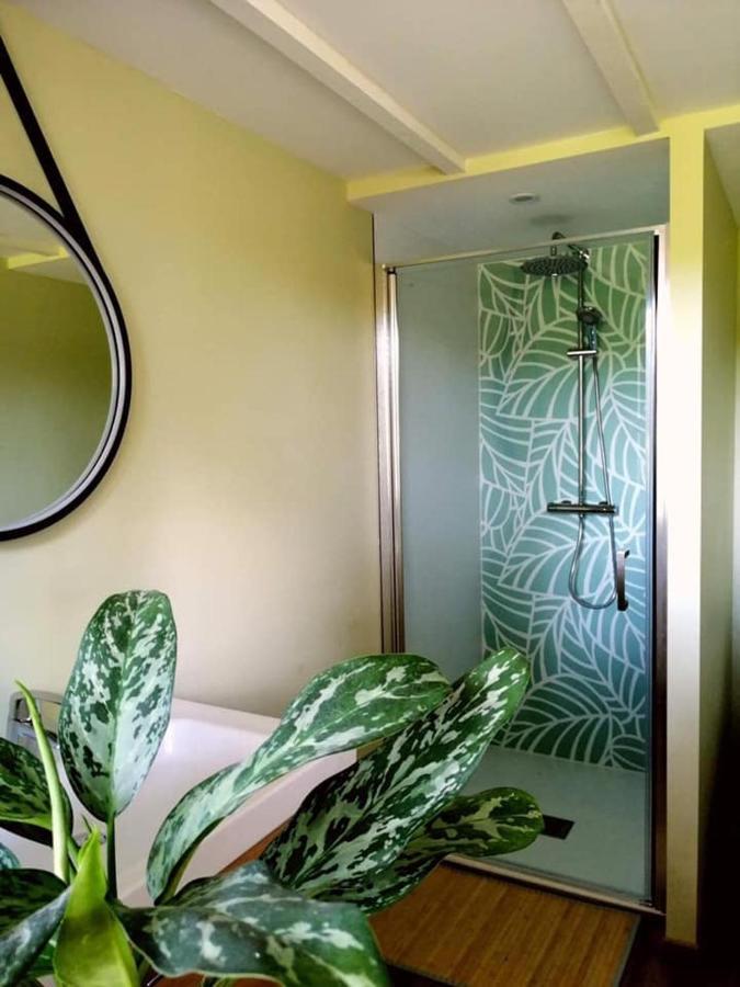 Gite Dans Une Ambiance Vegetale Avec Spa Privatif Jazennes Экстерьер фото
